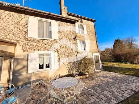 maison 5 pièces 139 m²