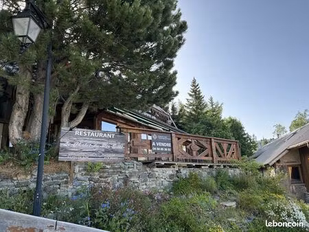 chalet 10 pièces 285 m²