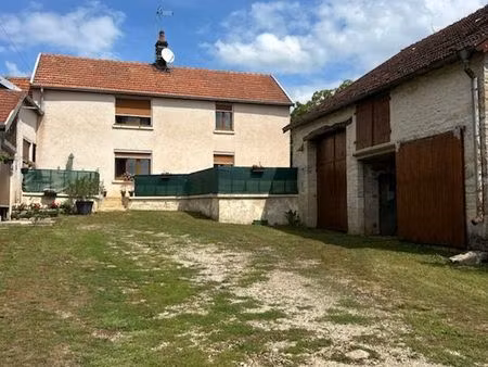 maison 6 piéces 125 m² gilley 52500