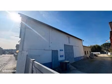 entrepôt 100 m² lons