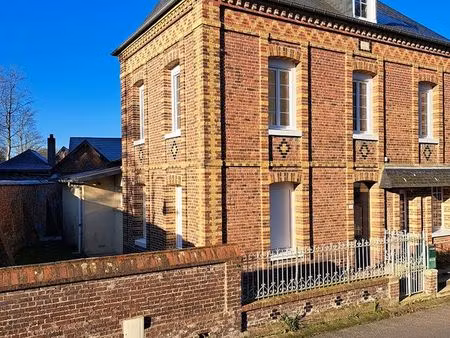 maison - 6 pièces - 115 m²