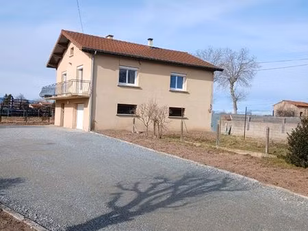 location maison entre feurs et boen