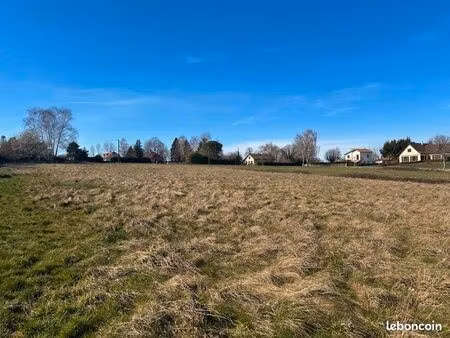 terrain 2 813 m² lannemezan