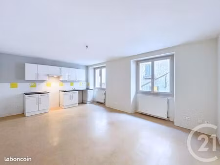 appartement 3 pièces 50 m²