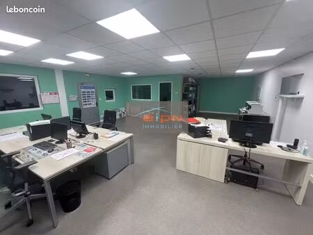 bureaux 75 m² val-de-la-haye