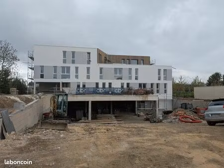 local d'activite 2684 m² le petit quevilly