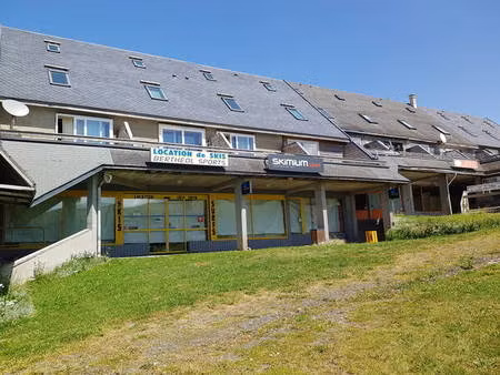 appartement avec terrasse au pied des pistes