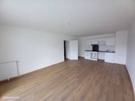 appartement 3 pièces 65 m²