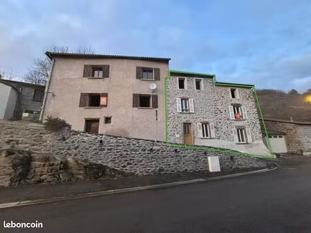 propriété 5 pièces 106 m²