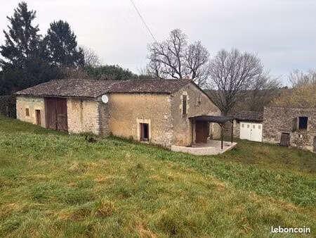 maison + dépendances à rénover