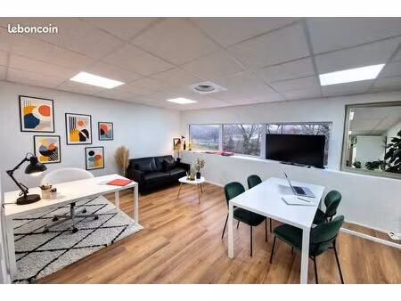 bureau individuel a louer