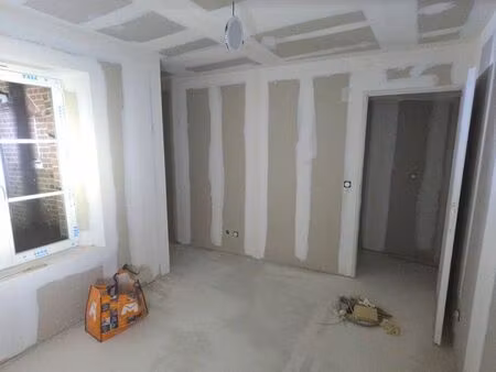 maison mitoyenne a louer