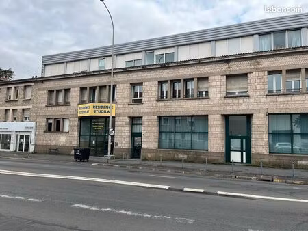 rare appartement meublé 28 m² avec parking – résidence sécurisée – emplacement idéale proc