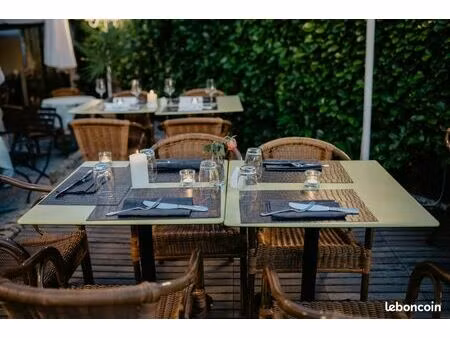 restaurant 300 m² josselin