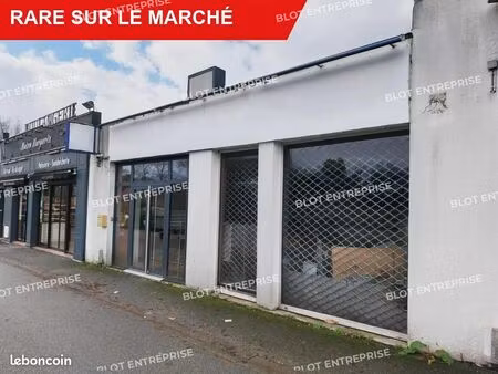 local commercial 200 m²