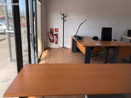 location commerces bure