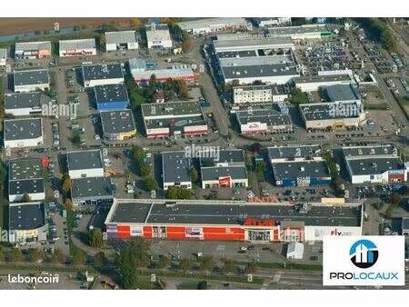 local commercial 1010 m² cherbourg-en-cotentin