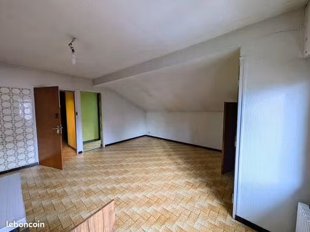 studio 1 pièce 24 m²