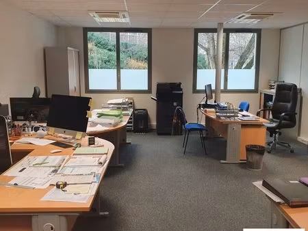 bureaux 151 m² grenoble