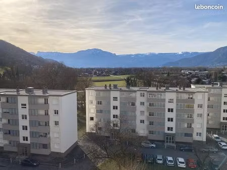 loue appartement meublé t3 résidence le beaulieu à domène