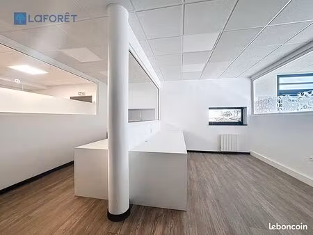 bureaux 113 m² lorient