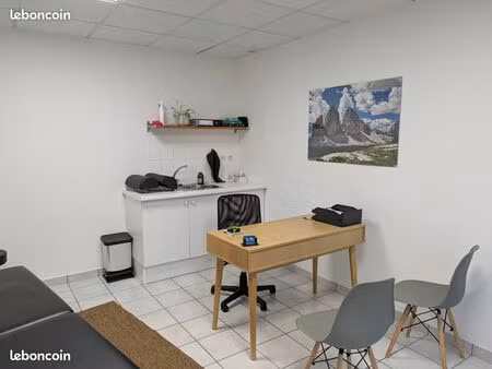 local professionnel cabinet de santé