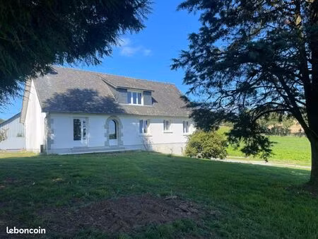 propriété 6 pièces 100 m²