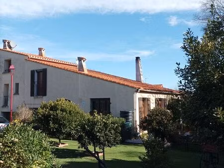 rare maison en plein centre