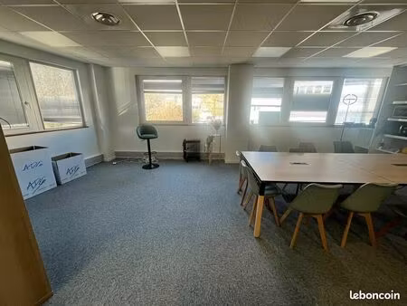 bureaux 261 m² montbonnot saint martin