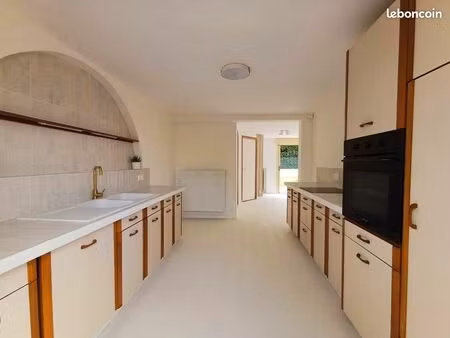 centre maison toute renovee