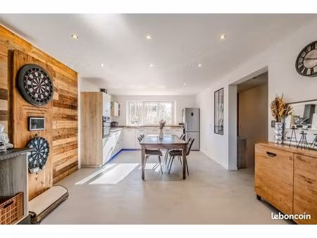 appartement 4 pièces 100 m²