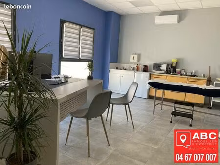 bureaux 306 m² corneilla la riviere