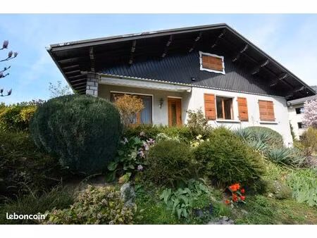 maison 5 pièces 77 m²