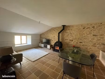 ensemble en pierre de caractère – cadre nature et calme