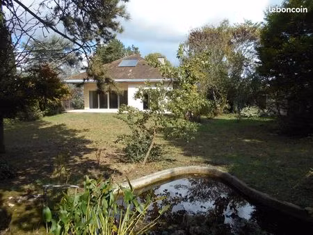 maison et dépendances