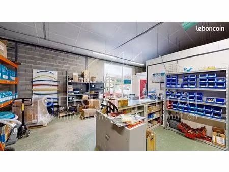 local d'activite 579 m² feytiat