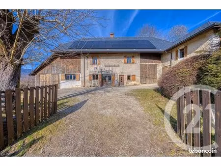 ferme 8 pièces 208 m²