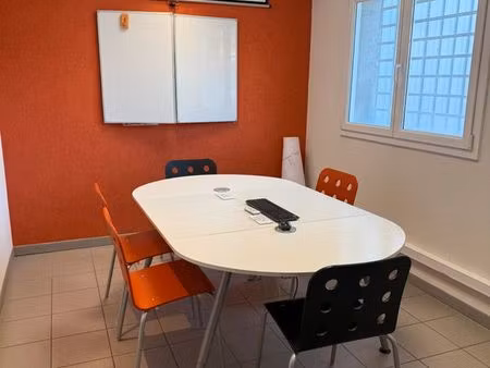 bureaux et atelier à louer