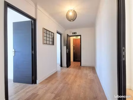 bureaux 18 m² annecy