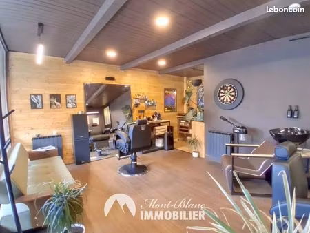 boutique 46 m² sallanches