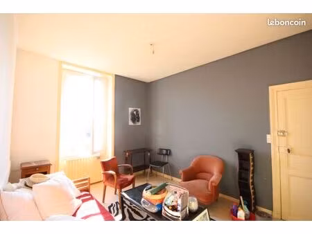 appartement 3 pièces 66 m²