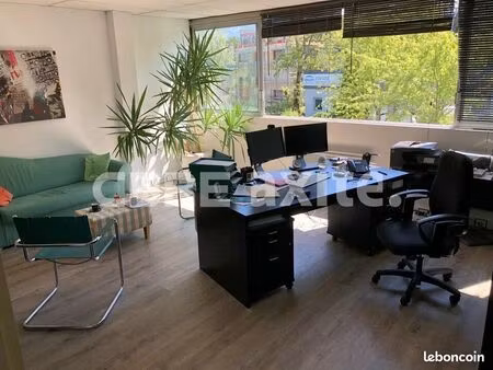 bureaux 58 m² annecy