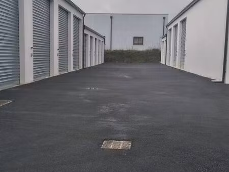 entrepot   garage  stockage