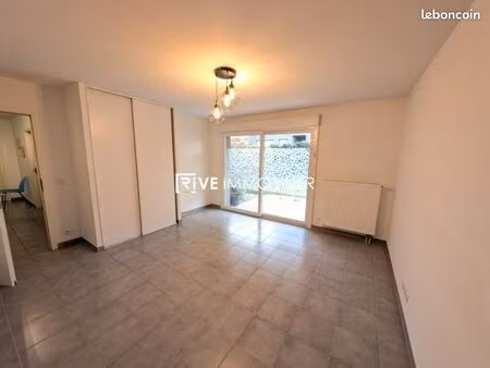 location de bureau 18 43 m2