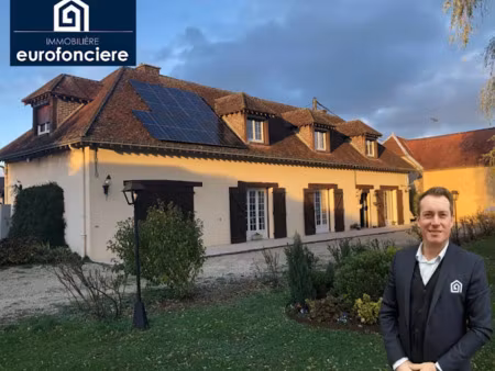 vente maison 6 pièces 202 m² à fontvannes (10190)  250 000 €