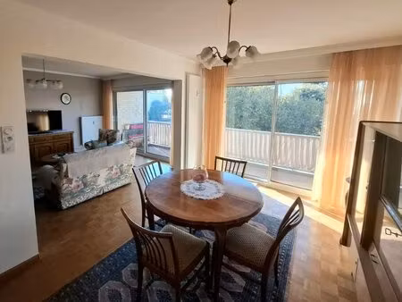 appartement t4 avec balcon très lumineux