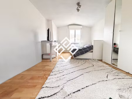 immeuble 100 m2 spécial investisseur