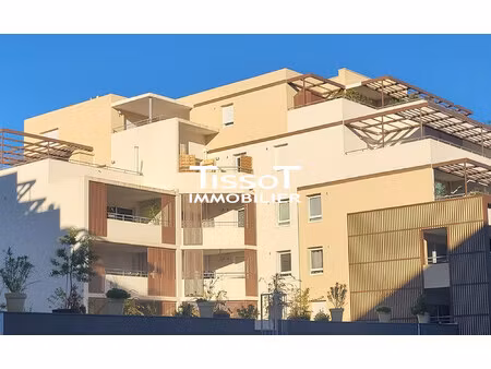 nîmes  place de stationnement sécurisée secteur capouchiné