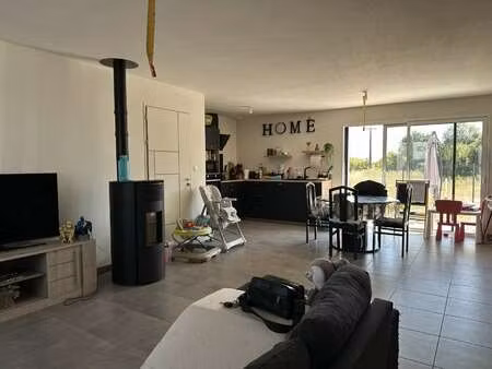 vente maison à avrillé (85440) : à vendre / 78m² avrillé