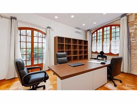 maison spacieuse de 236 m² avec jardin fruitier à valence